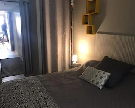 Lägenhet Cozy In Downtown